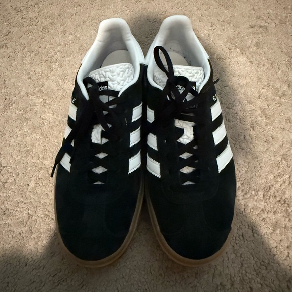 Adidas Gazelles Platform - Picture 2 of 4